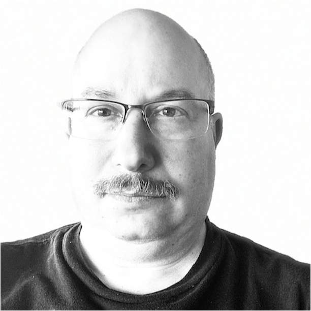 Noam Bunder headshot